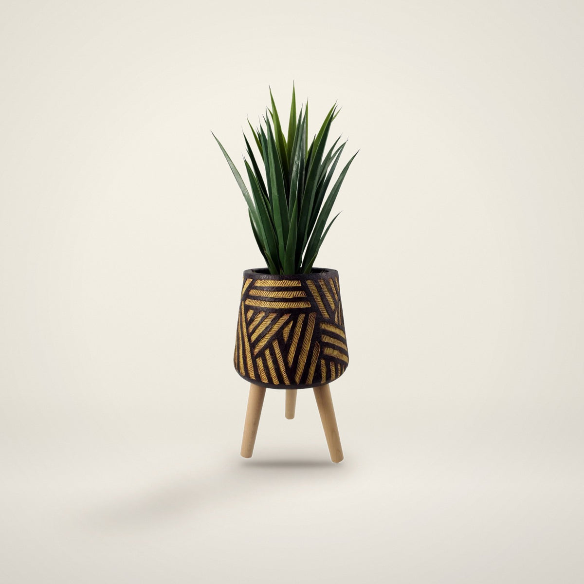 Bali composite planter on legs